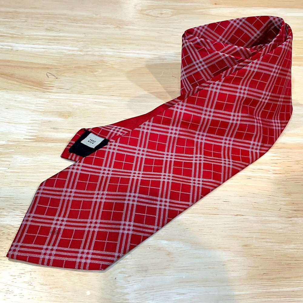 Burberry red silk check pattern tie